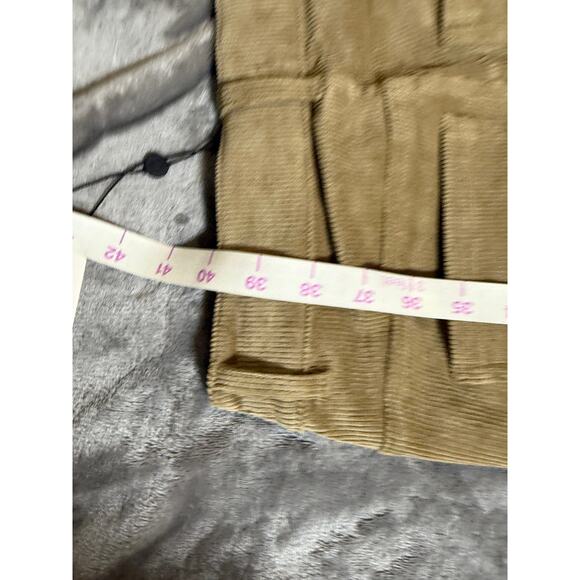 NWT Universal Standard Size 0 High Rise Straight
Corduroy Pants Khaki Tan - Picture 7 of 11